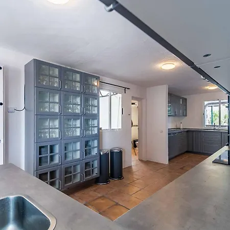 Hacienda - Lovely With Private Pool *